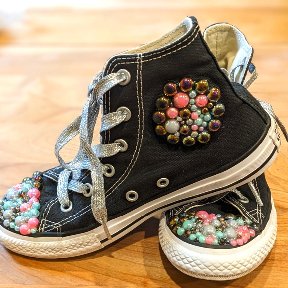 Converse Other - LIKE NEW... Converse ALL STAR  blinged out Kids Black High Tops
